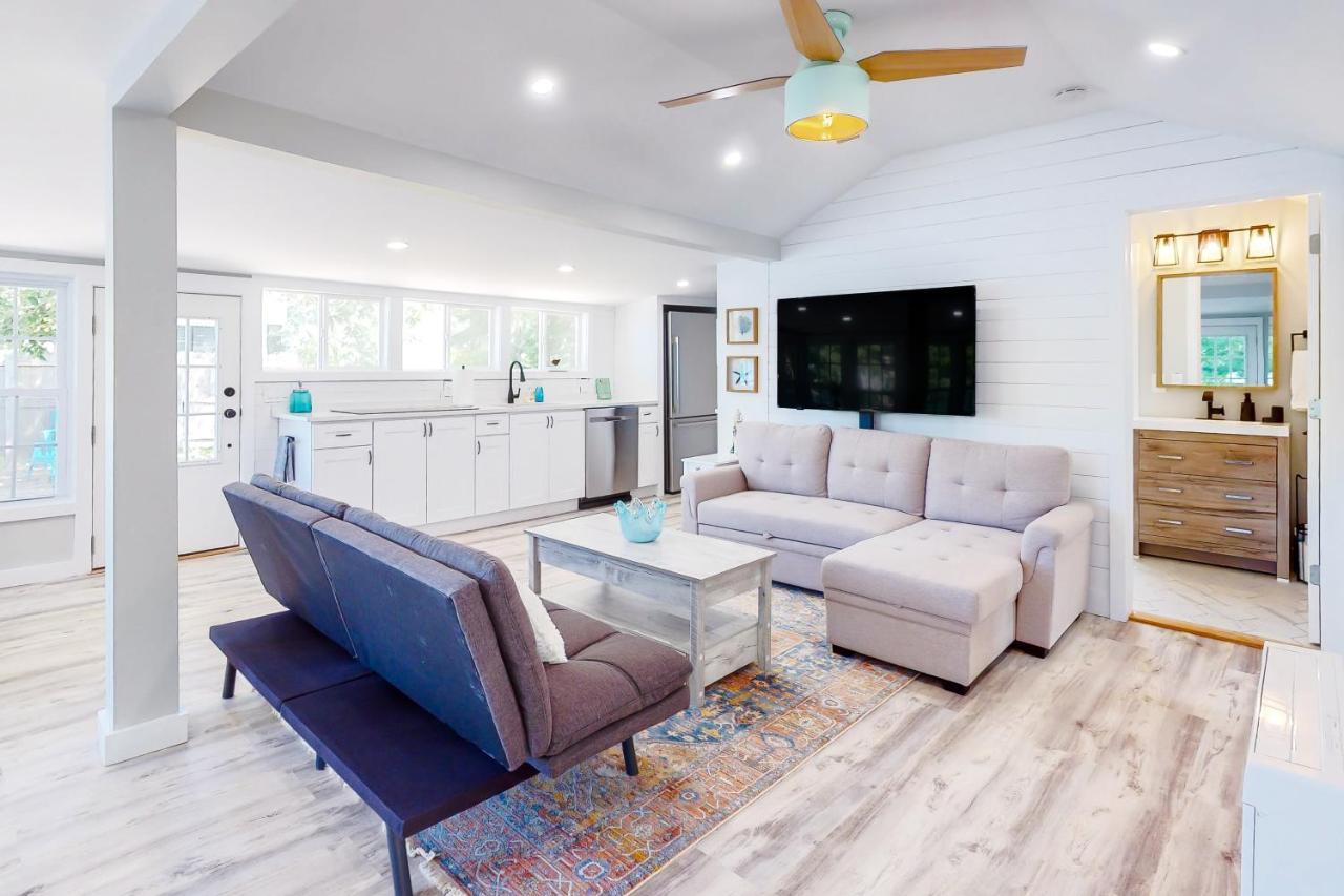 Magic On Micajah Villa Plymouth Exterior photo